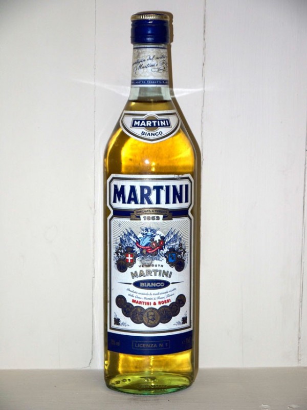Vermouth Martini Bianco 1970s/80s great wine Bottles in Paradise | Au Droit de Bouchon