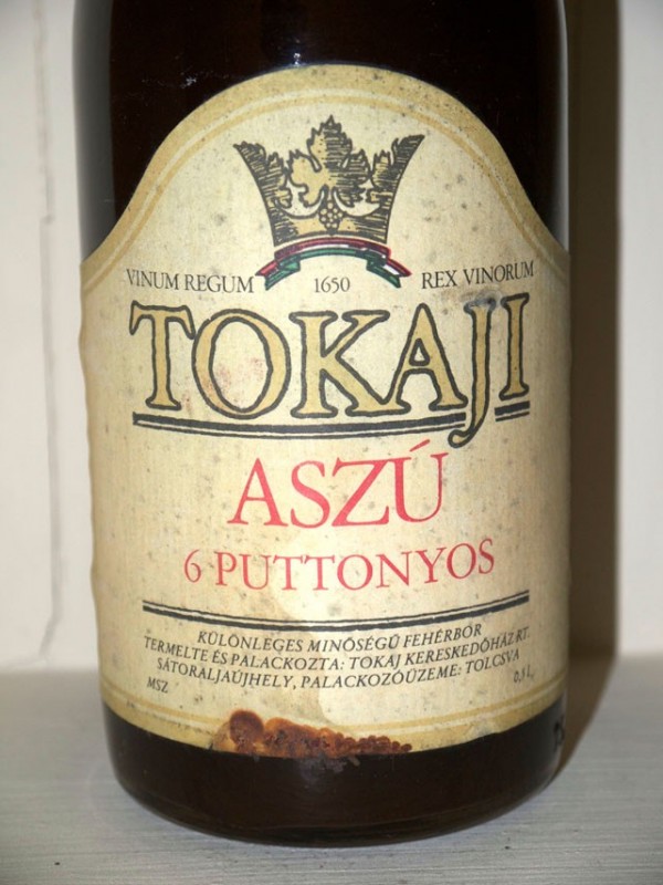Tokaji Kereskedohaz Aszu 6 Puttonyos 1983 - great wine Foreign | Au Droit  de Bouchon