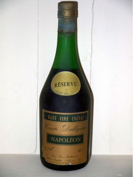 Rare fine champagne réserve Comte Dallignac Napoléon Lucas Frères présumée années 70
