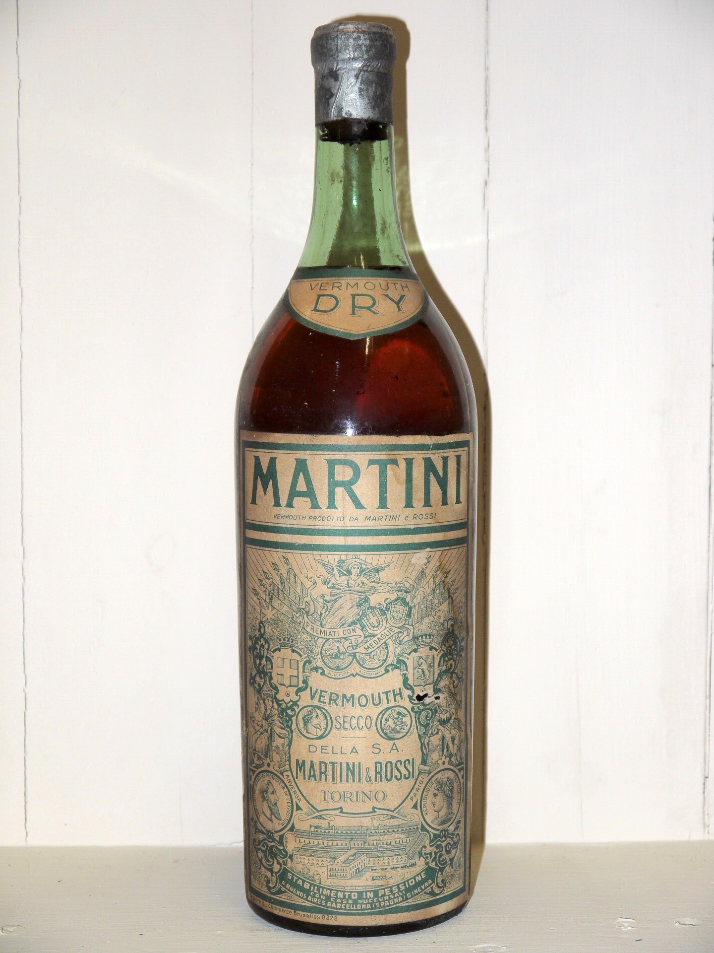 Vermouth Dry Martini - great wine Vermouth Au Droit de Bouchon