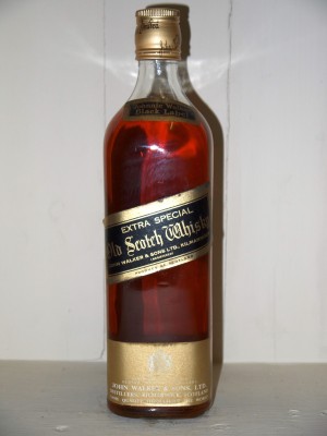 Whisky ancien   Johny Walker Black Label Extra special Années 70