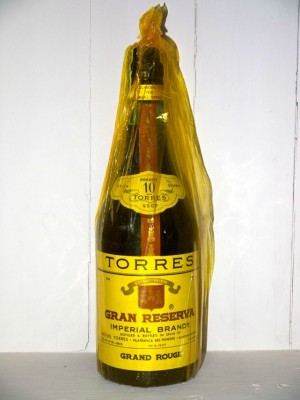 Grand Spiritueux  Imperial Brandy Gran Reserva Torres 10 VSOP Grand Rouge Vintage présumé des années 70